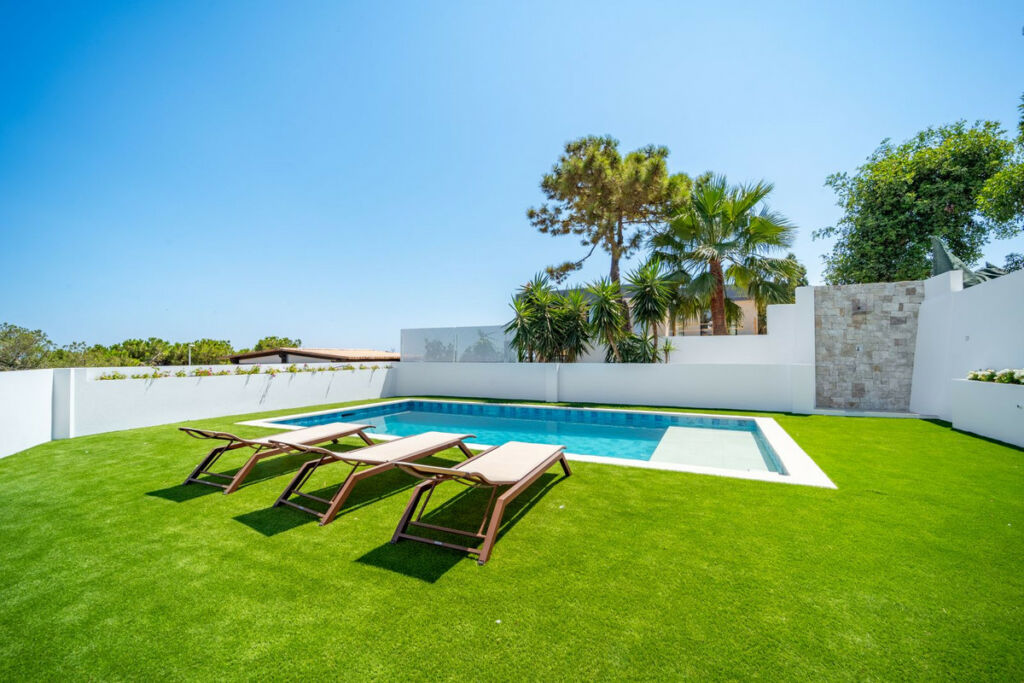 Detached Villa La Cala de Mijas Málaga - image 3