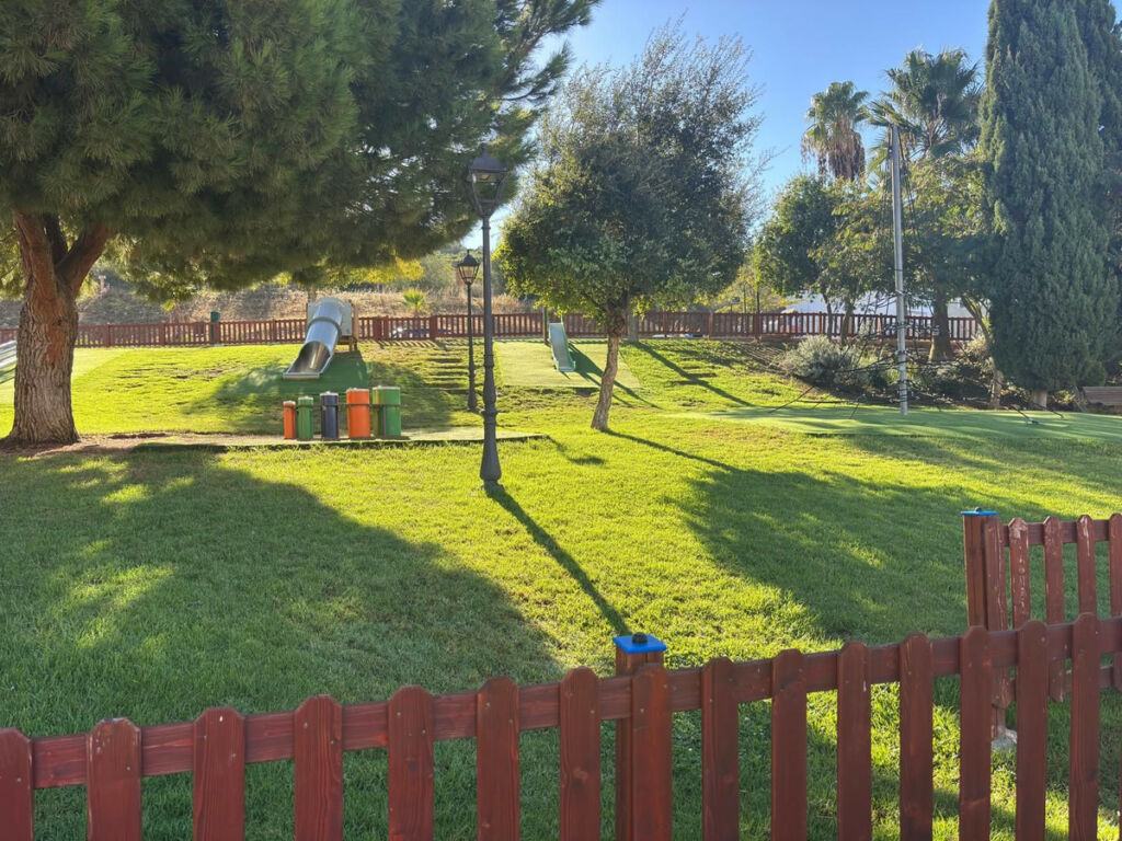 Detached Villa Casares Málaga - image 30