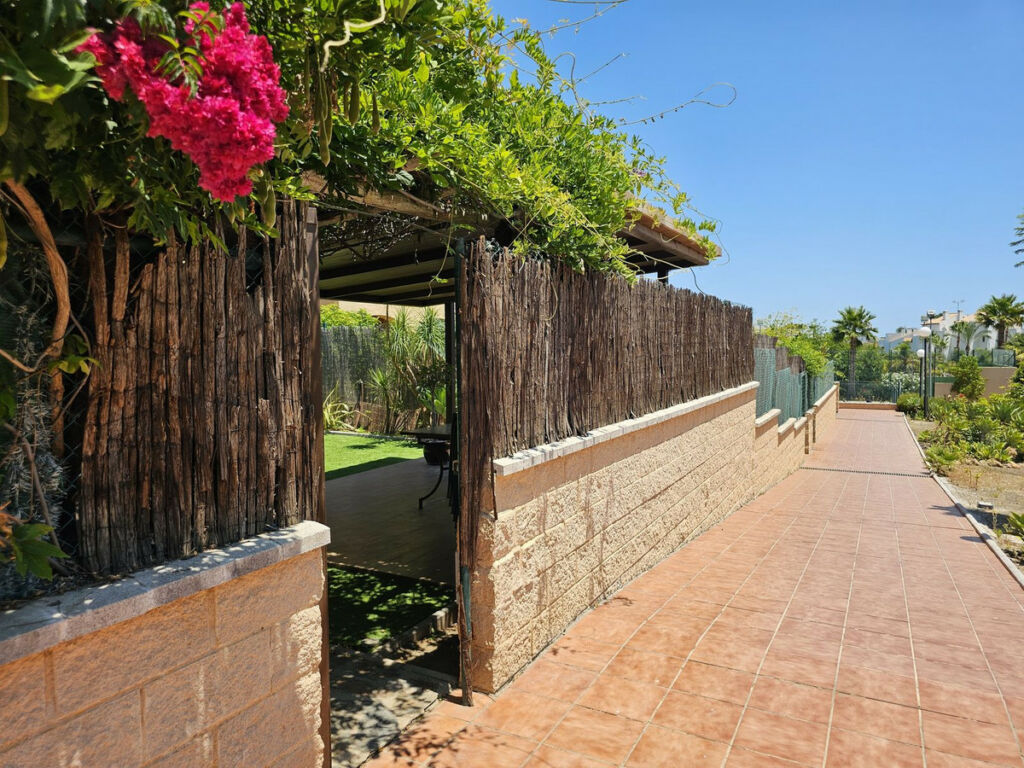 Ground Floor Apartment Selwo Málaga - image 30
