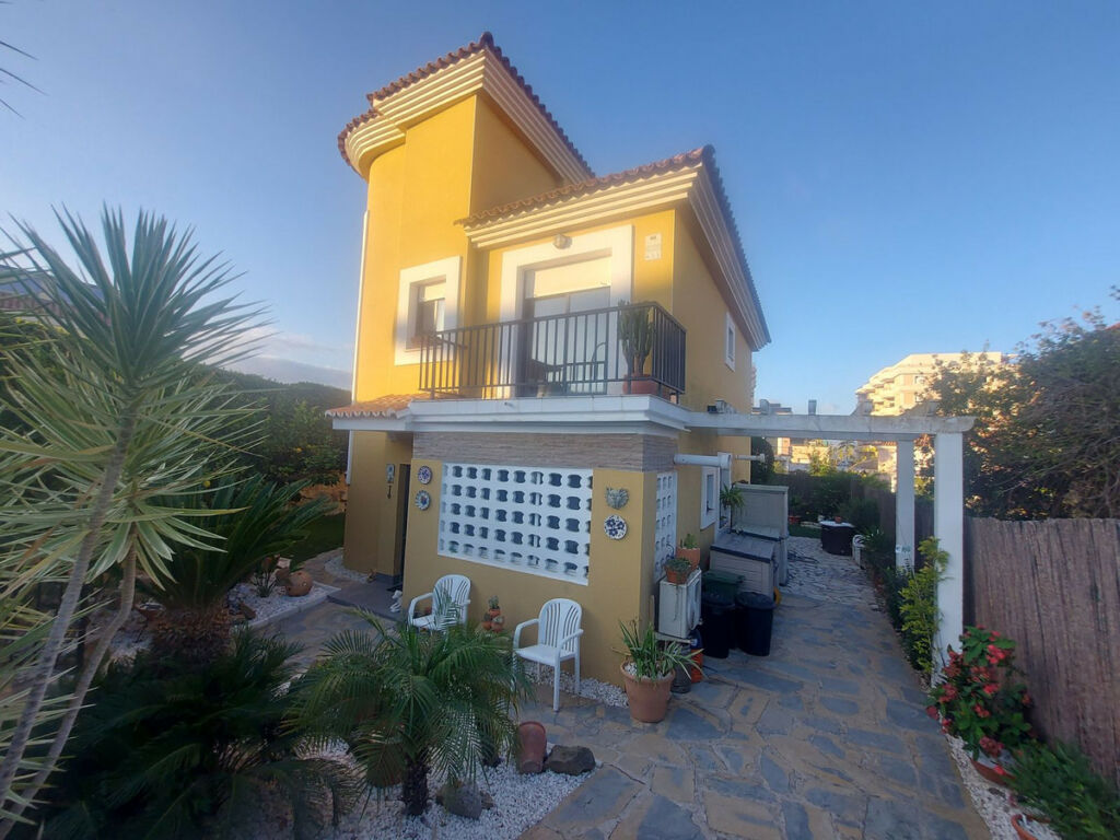 Detached Villa Manilva Málaga - image 30