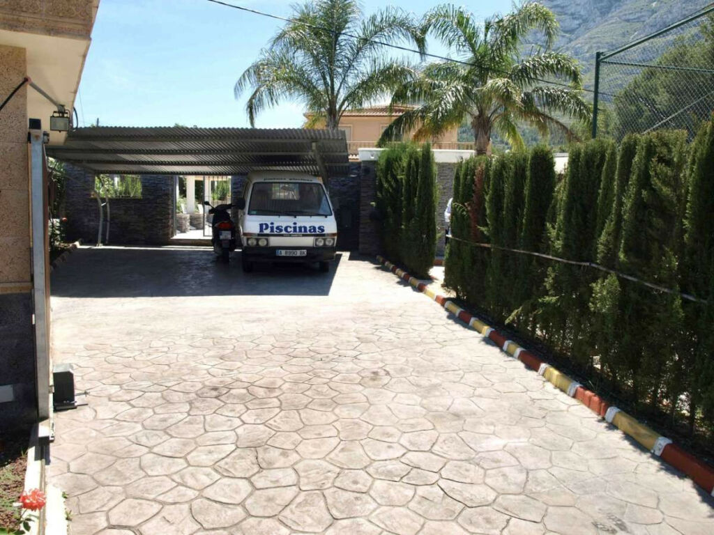 Detached Villa Denia Alicante - image 28