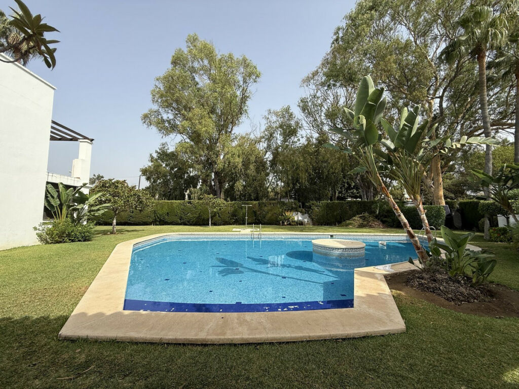 Semi-Detached House The Golden Mile Málaga - image 30