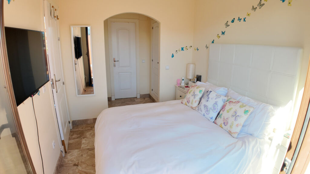 Ground Floor Apartment Estepona Málaga - image 30