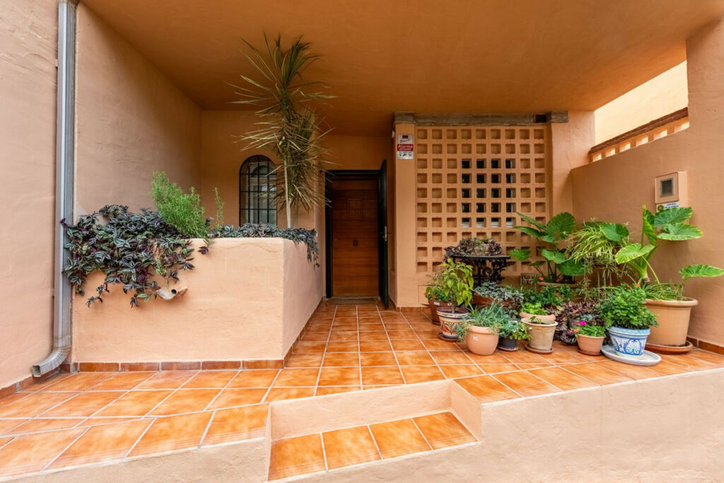 Semi-Detached House Nagüeles Málaga - image 30