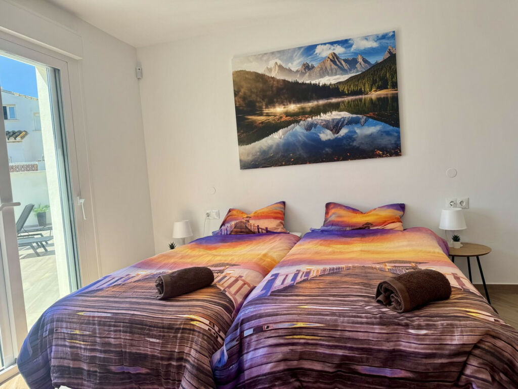 Detached Villa Estepona Málaga - image 30