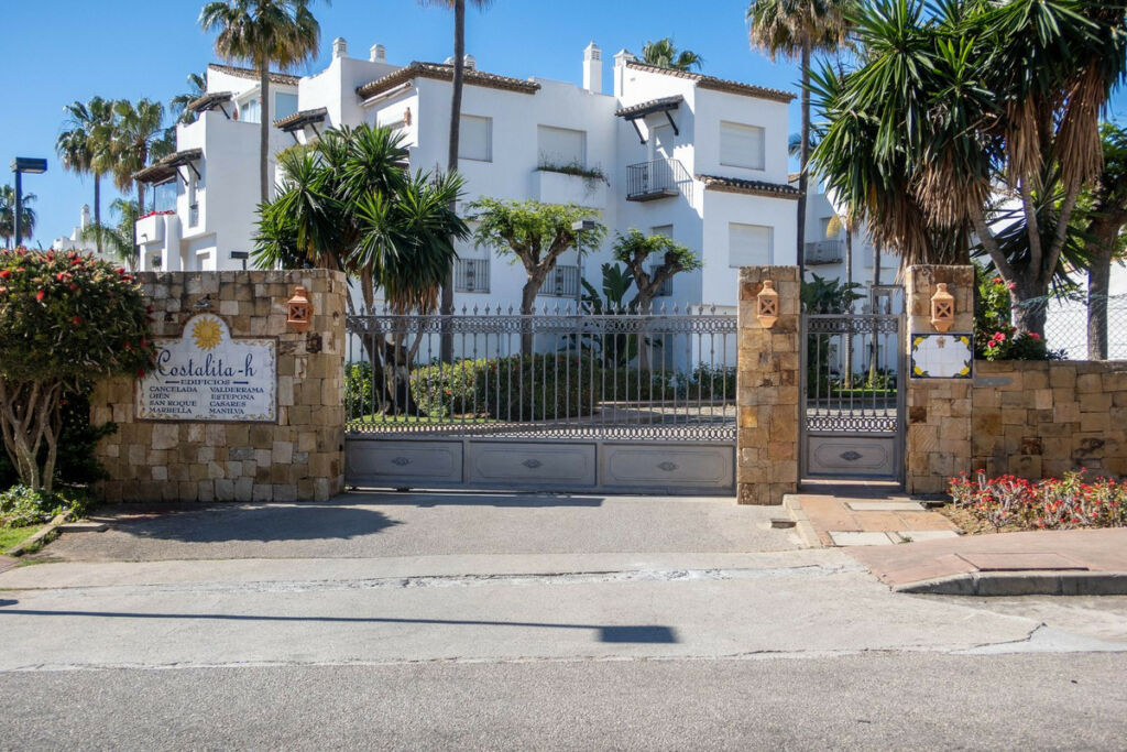 Ground Floor Apartment Costalita Málaga - image 30