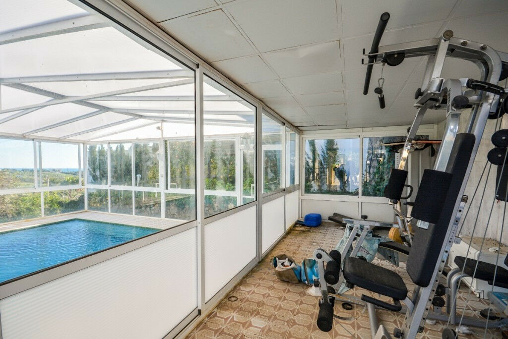 Detached Villa Estepona Málaga - image 30