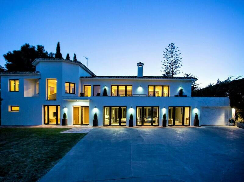 Detached Villa San Pedro de Alcántara Málaga - image 29