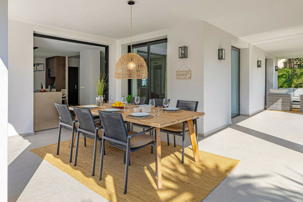 Detached Villa Nueva Andalucía Málaga - image 30