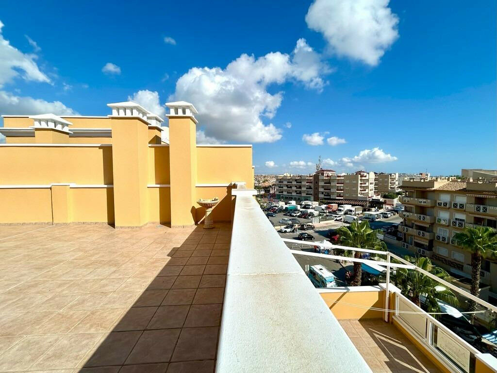 Penthouse Orihuela Costa Alicante - image 30