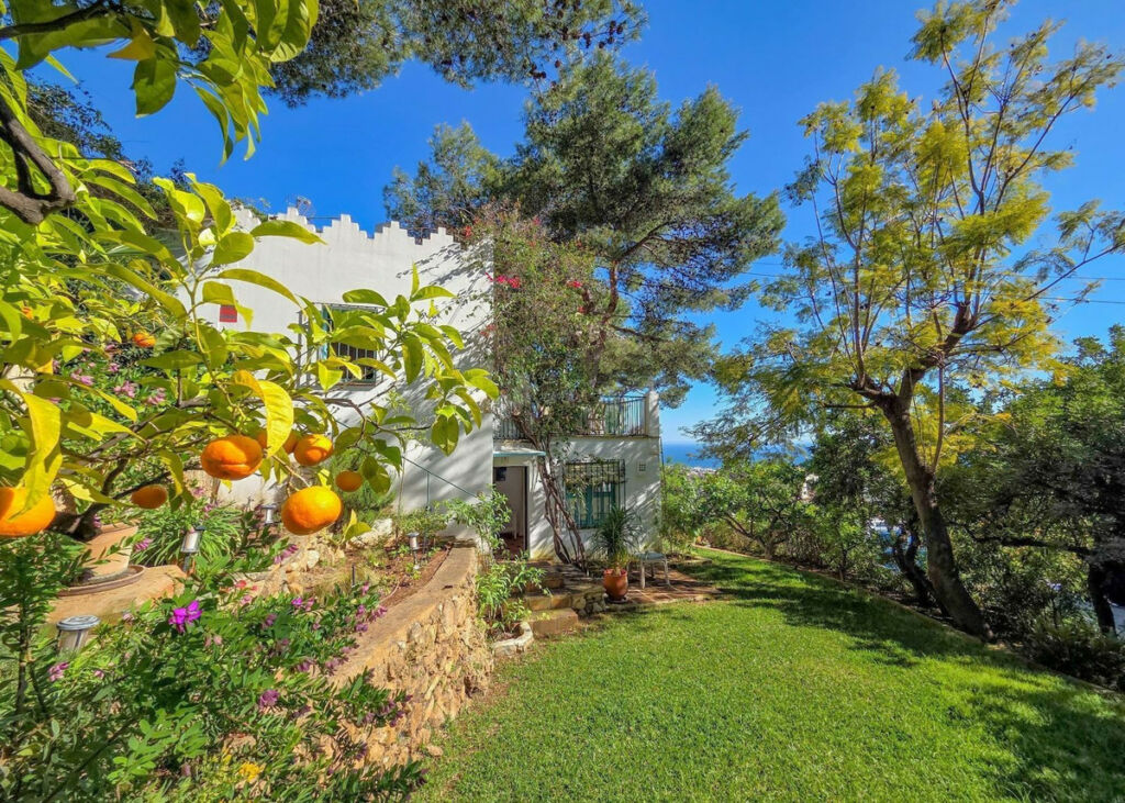 Detached Villa Marbella Málaga - image 30