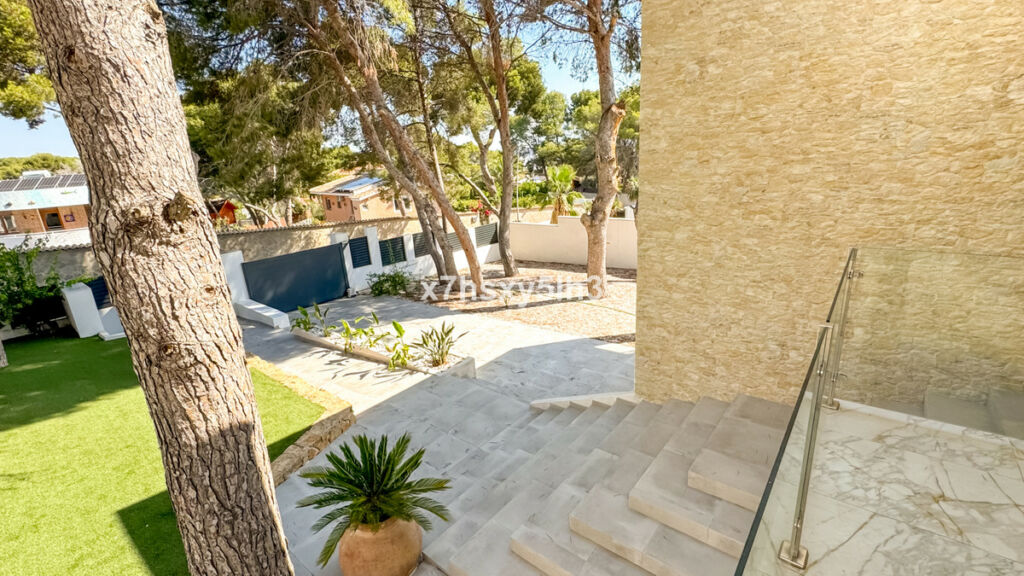 Detached Villa Los Balcones Alicante - image 30