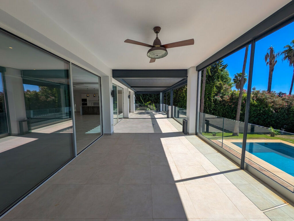 Detached Villa Nueva Andalucía Málaga - zdjęcie 30