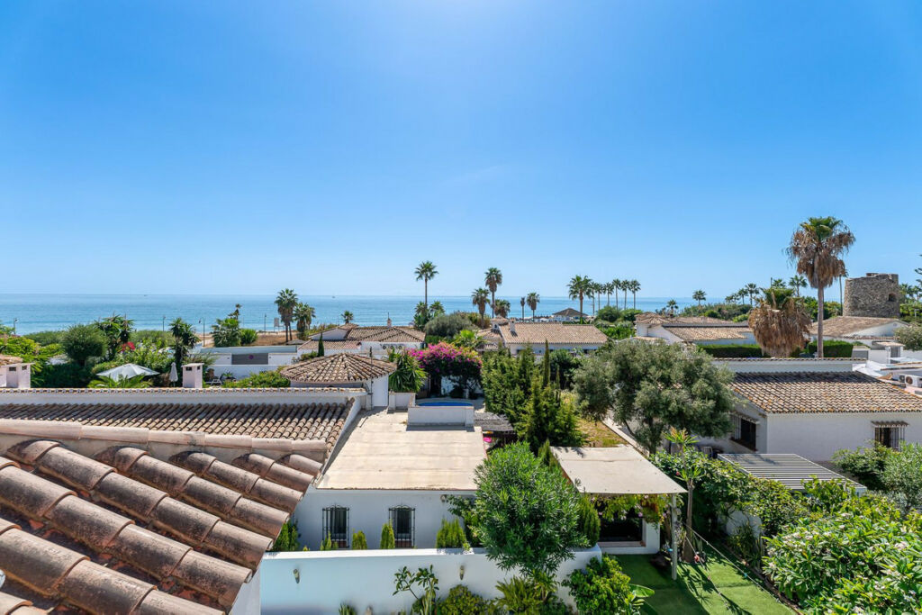 Detached Villa Costalita Málaga - image 30