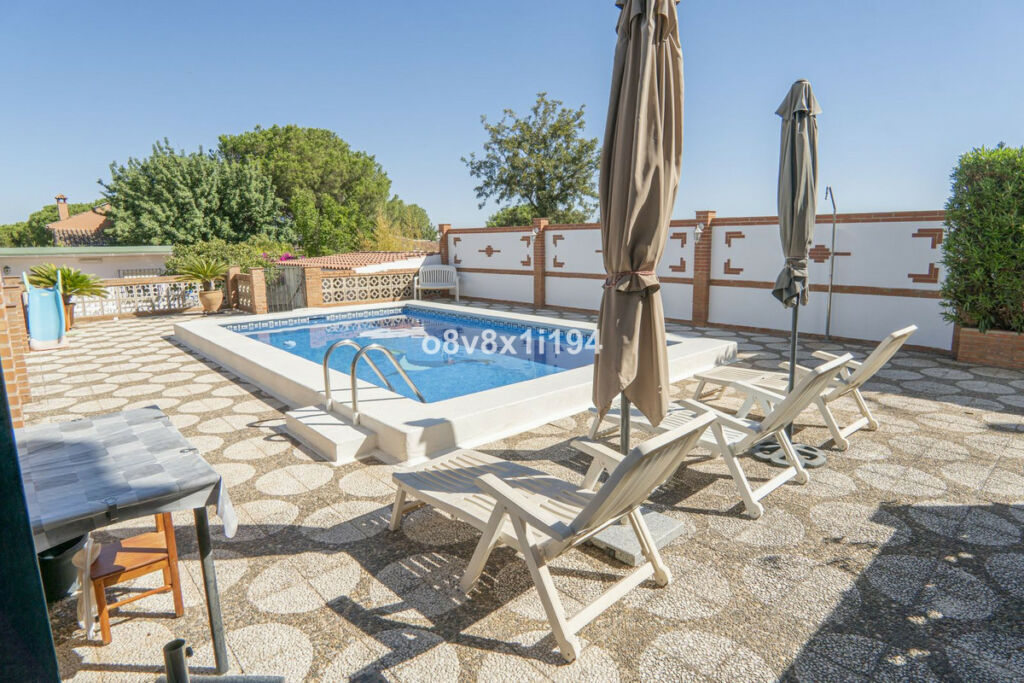 Detached Villa Alhaurín de la Torre Málaga - image 30