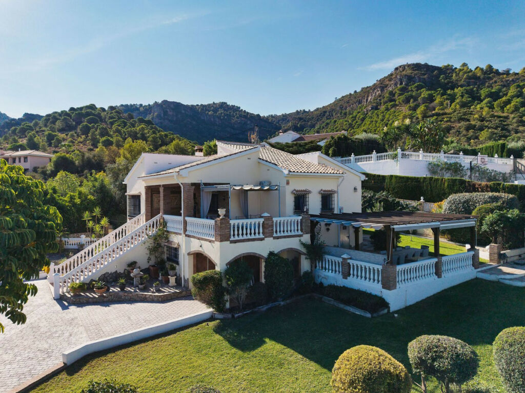 Detached Villa Alhaurín de la Torre Málaga - image 30