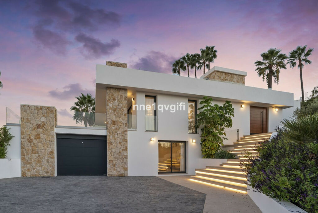 Detached Villa Guadalmina Alta Málaga - image 31