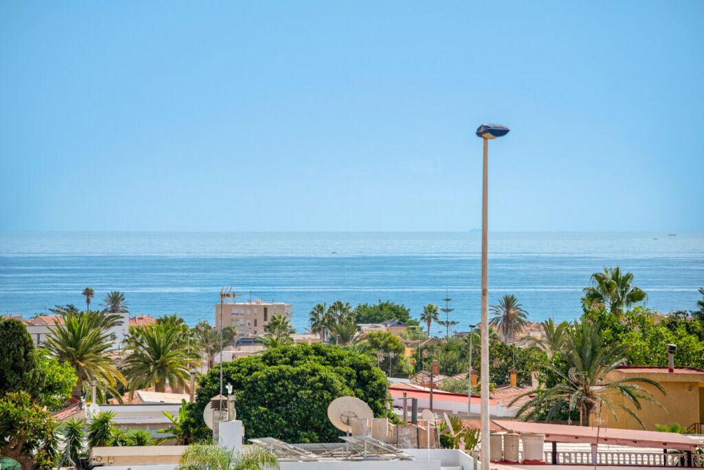 Townhouse Torrevieja Alicante - image 31