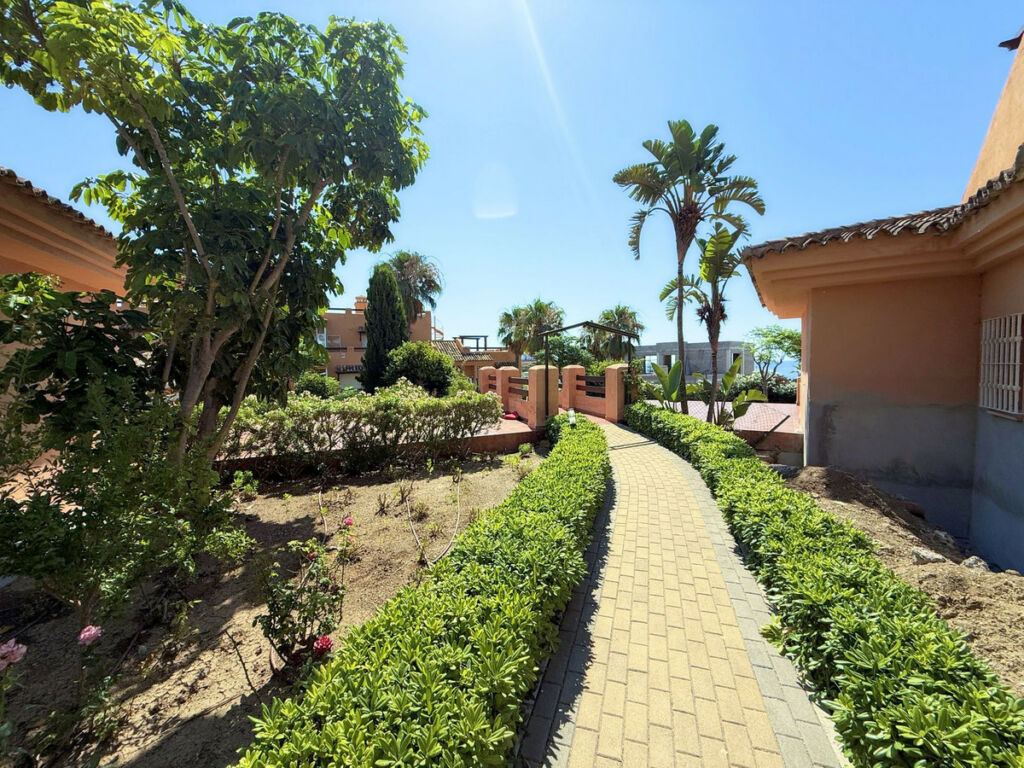 Ground Floor Apartment Casares Playa Málaga - image 31
