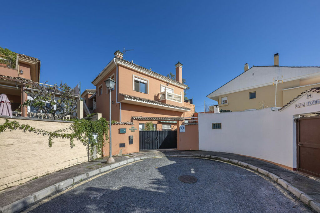 Detached Villa San Pedro de Alcántara Málaga - image 31