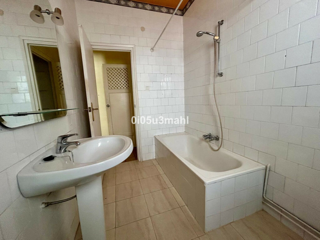 Middle Floor Apartment Málaga Málaga - image 31