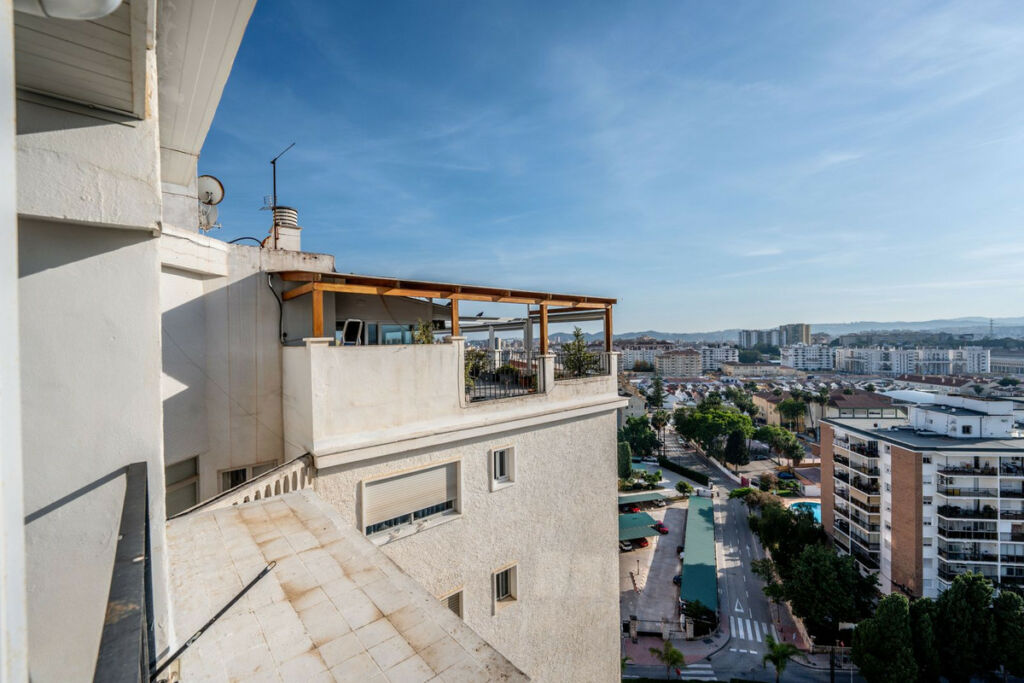 Penthouse Fuengirola Málaga - image 31