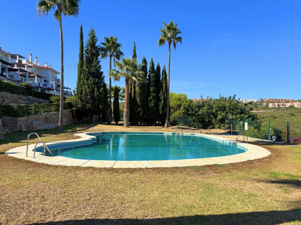 Ground Floor Apartment La Duquesa Málaga - image 31