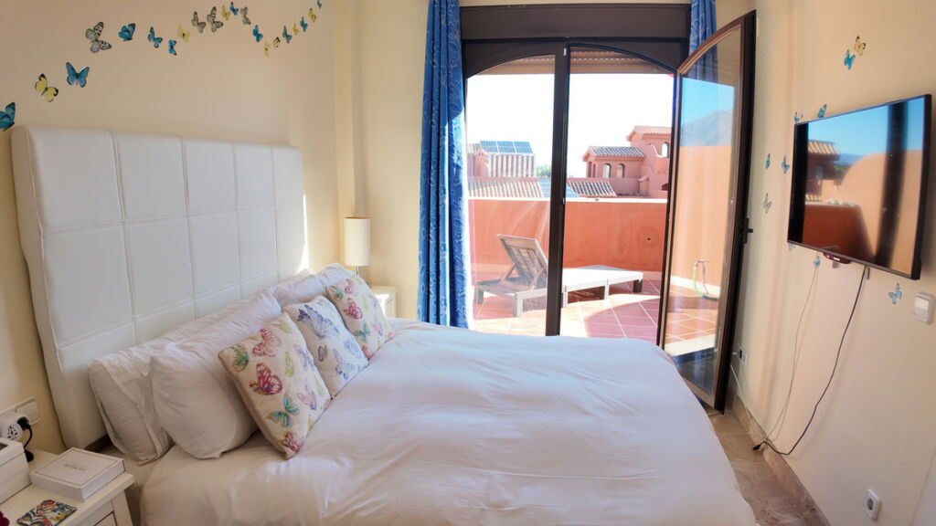 Ground Floor Apartment Estepona Málaga - image 31