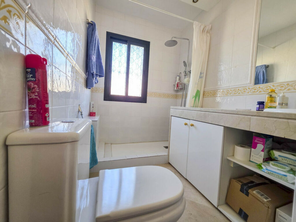 Townhouse La Duquesa Málaga - image 31