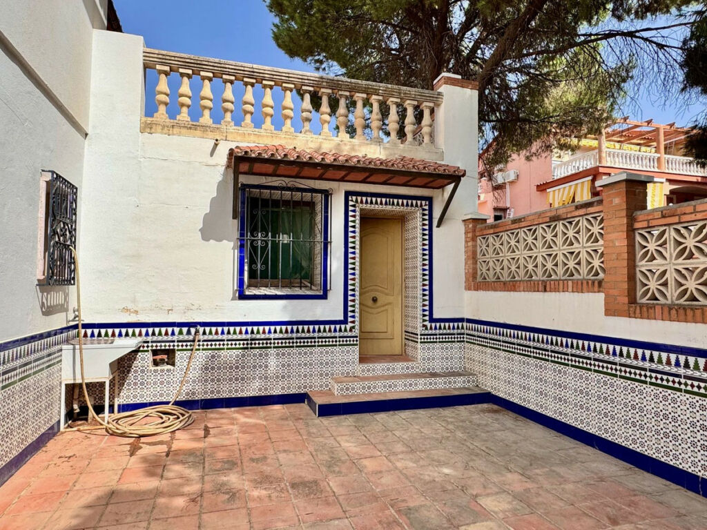 Detached Villa Alhaurín de la Torre Málaga - image 31