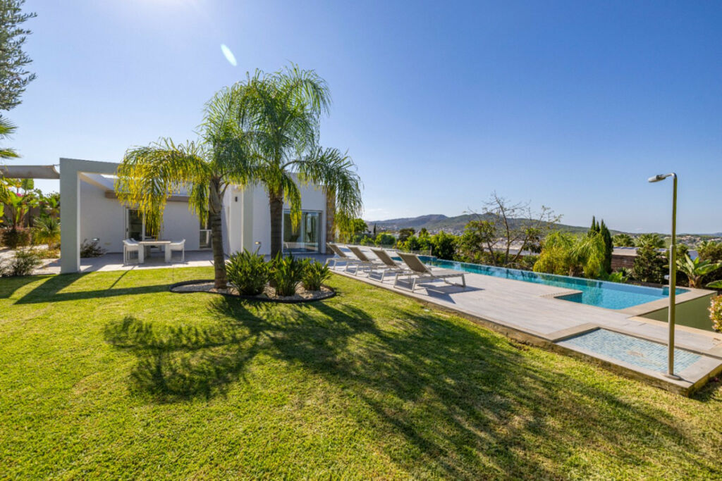 Detached Villa Javea Alicante - image 31