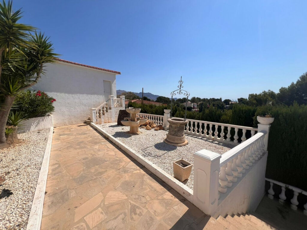 Detached Villa La Nucia Alicante - image 30