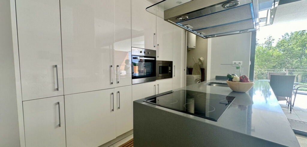 Ground Floor Apartment Villamartin Alicante - image 31
