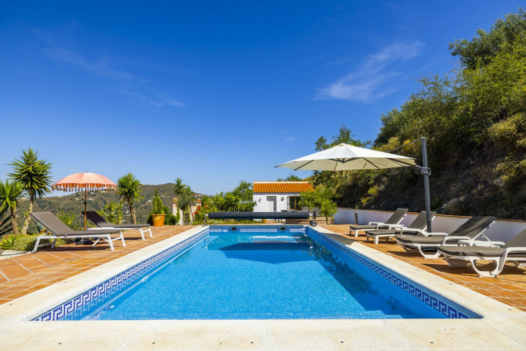 Detached Villa Arenas Málaga - image 31