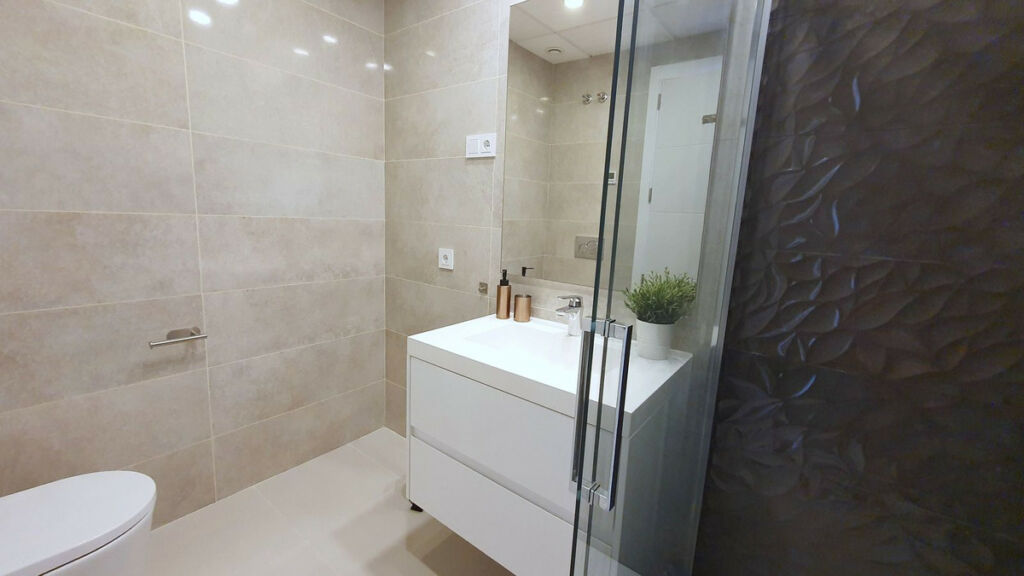 Ground Floor Apartment Bel Air Málaga - image 31