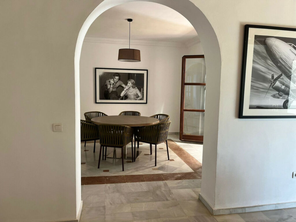 Detached Villa Guadalmina Alta Málaga - image 32