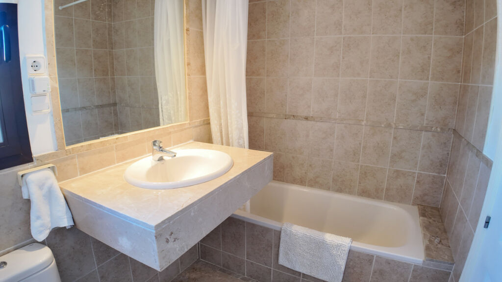Ground Floor Apartment Estepona Málaga - image 32