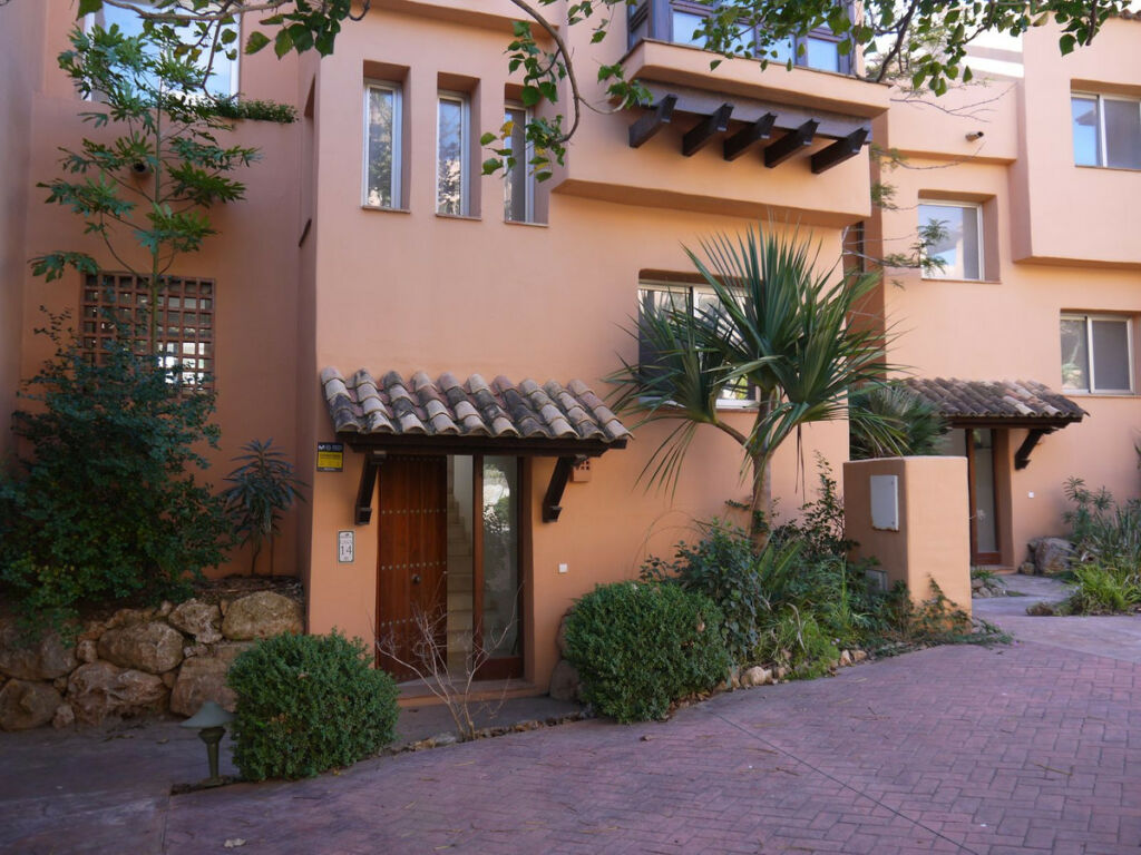 Semi-Detached House Riviera del Sol Málaga - image 32
