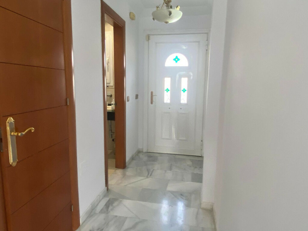 Semi-Detached House Benalmadena Málaga - image 32