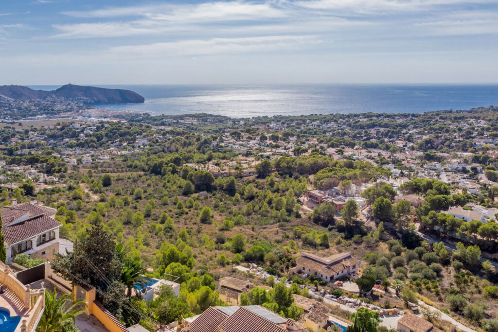 Detached Villa Moraira Alicante - image 32