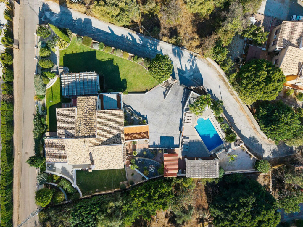 Detached Villa Alhaurín de la Torre Málaga - image 32