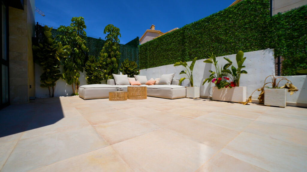 Detached Villa Los Altos Alicante - image 32