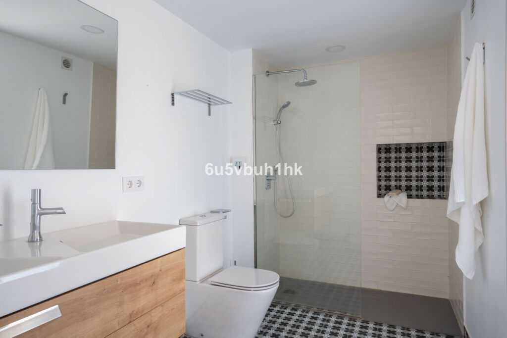 Townhouse Fuengirola Málaga - image 32