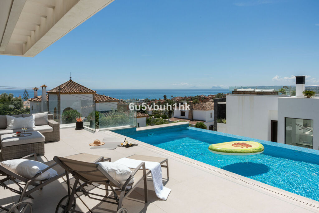 Townhouse Estepona Málaga - image 32