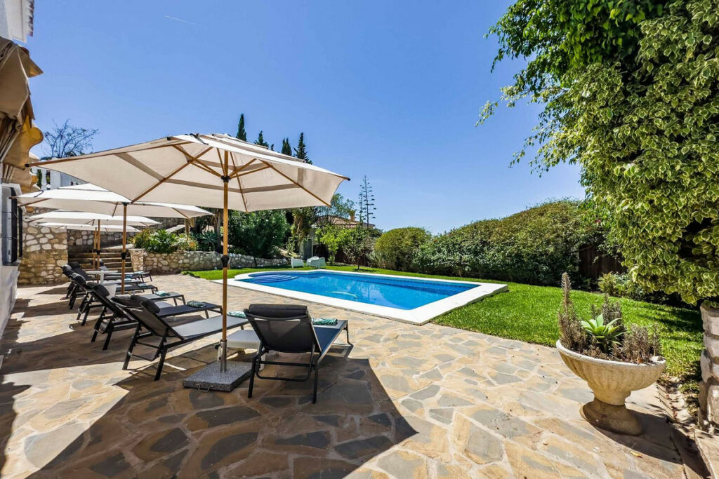 Detached Villa Benalmadena Málaga - image 32