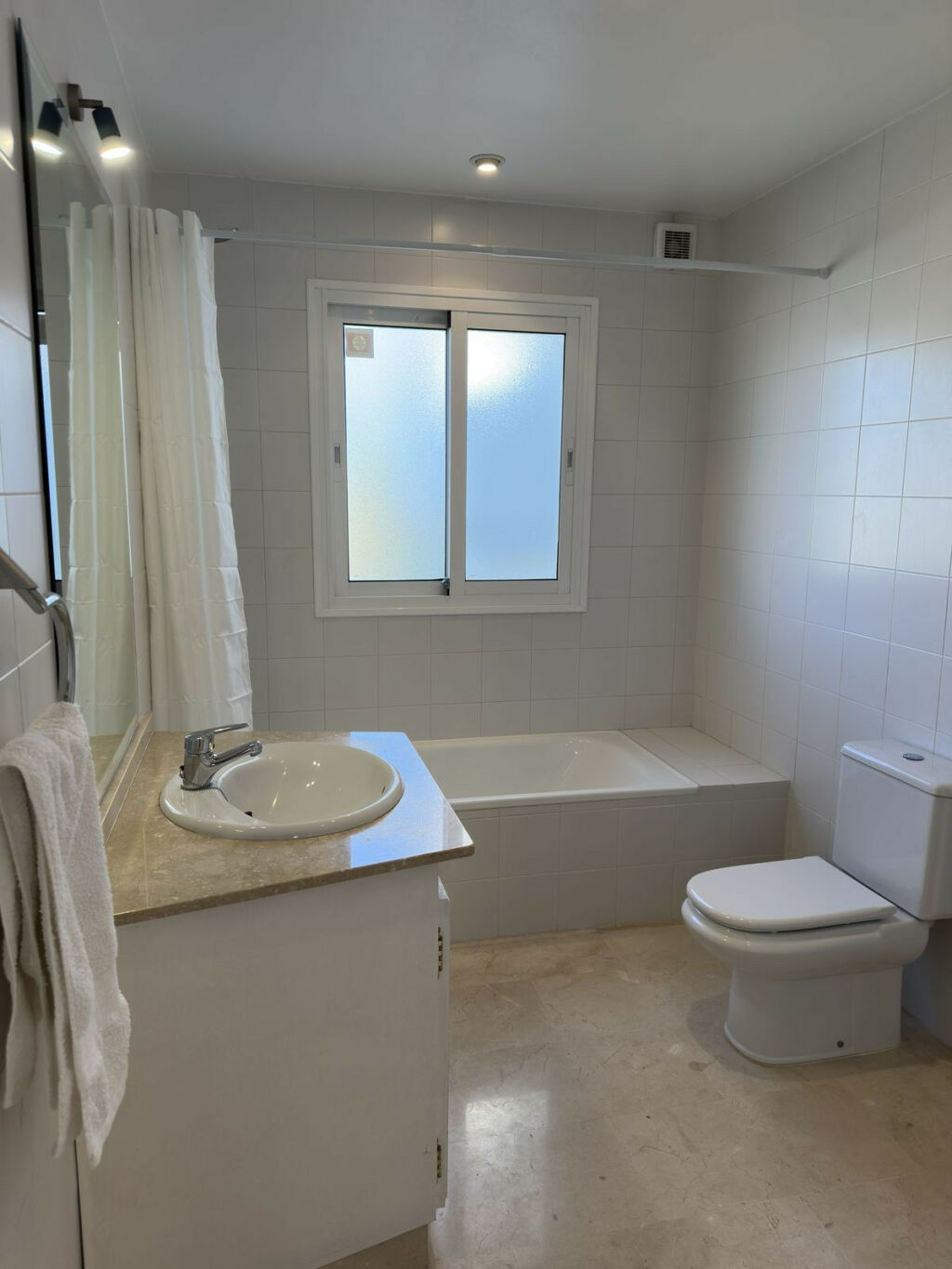 Townhouse Riviera del Sol Málaga - image 32
