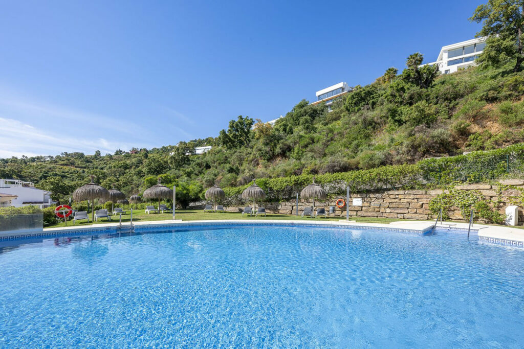 Middle Floor Apartment La Mairena Málaga - zdjęcie 32