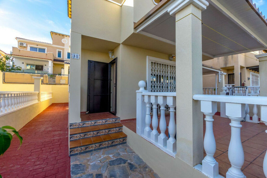 Detached Villa Orihuela Costa Alicante - image 32