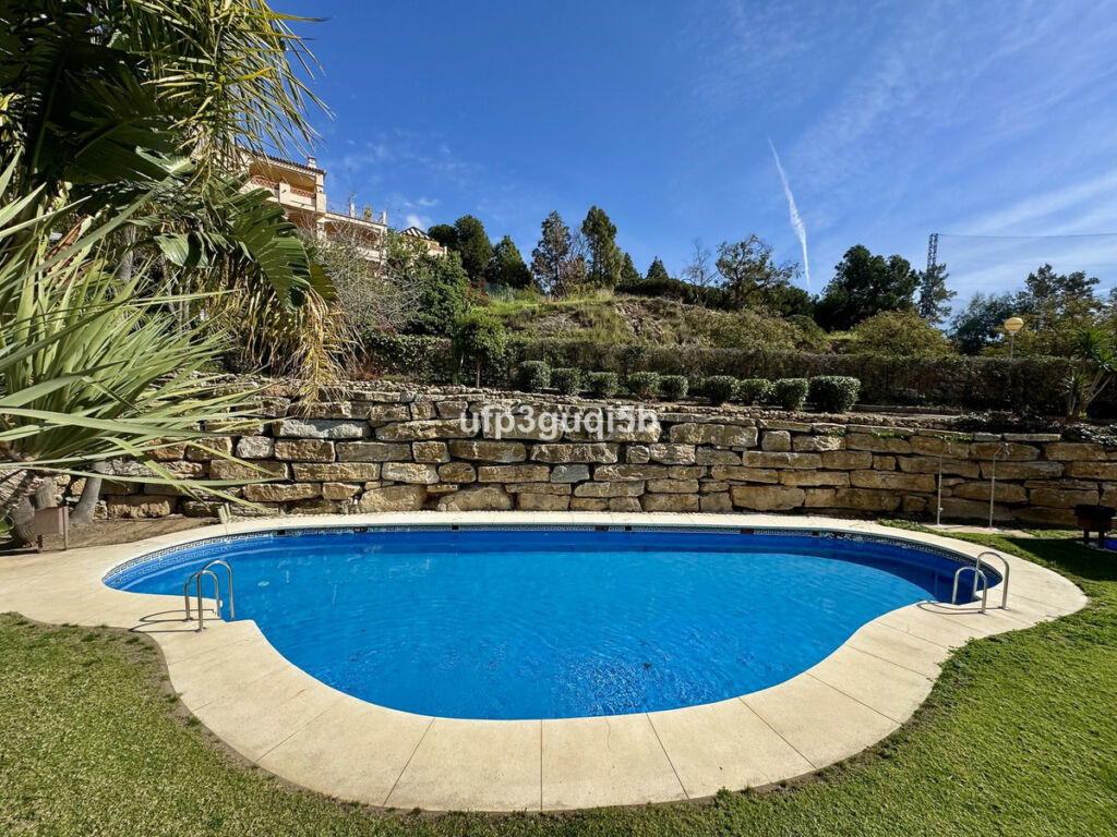 Penthouse Torrequebrada Málaga - image 33