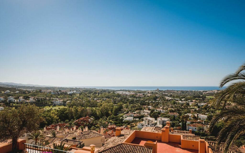 Penthouse Duplex Nueva Andalucía Málaga - image 33